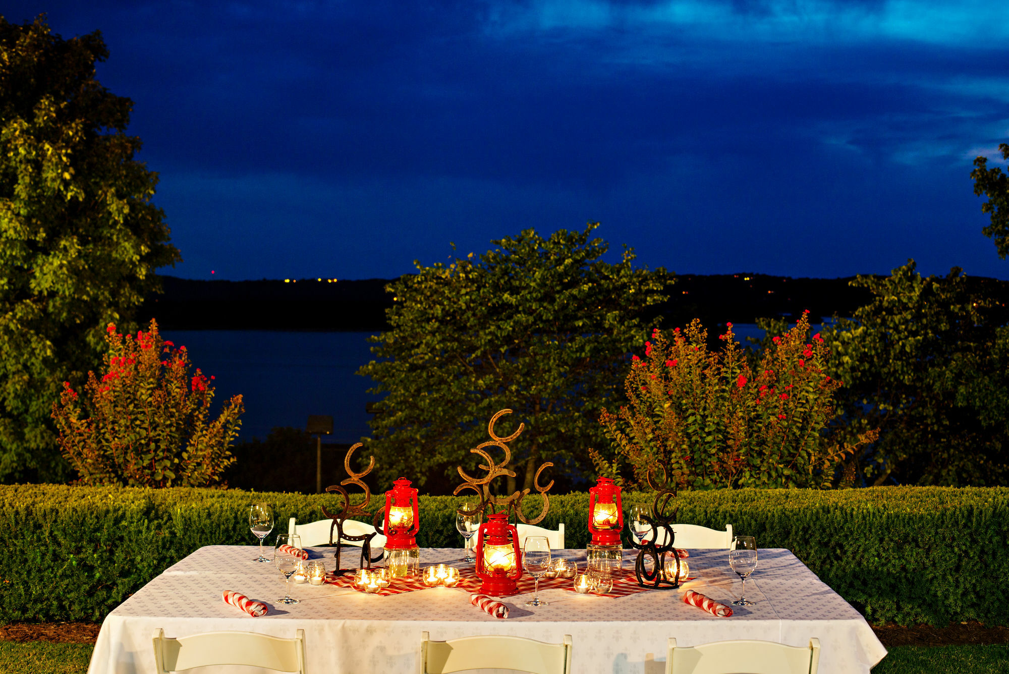 Chateau On The Lake Resort Spa And Convention Center Branson Exteriör bild